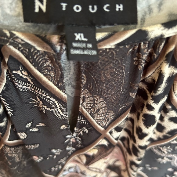 Women blouse - Picture 4 of 7